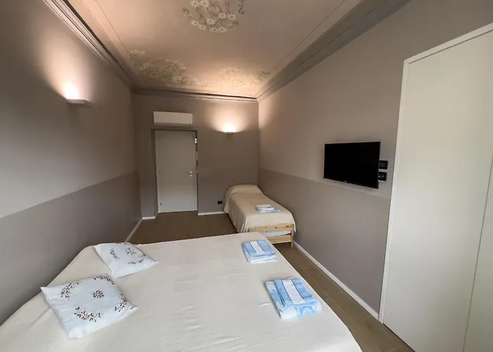 Top Rooms Torino بيت ضيافة 3*