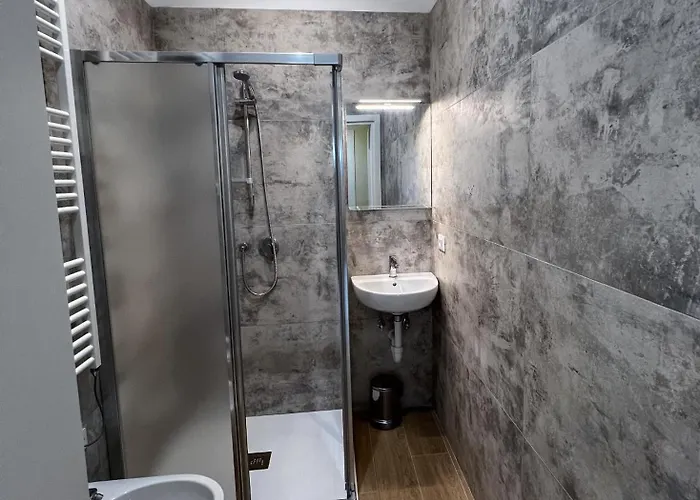 Top Rooms Torino بيت ضيافة 3*